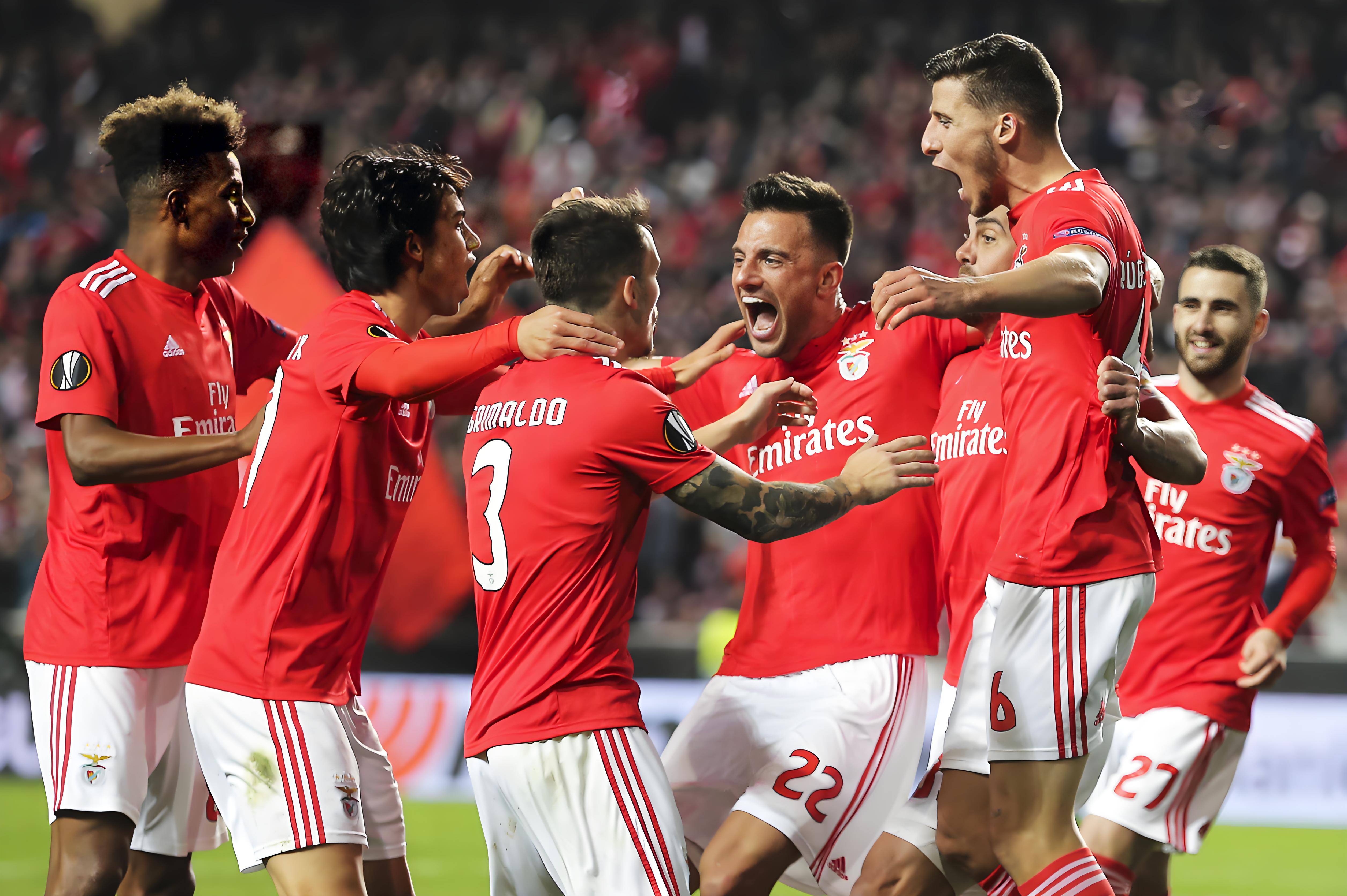 关于世界杯预选赛抢七大战对决在即！明尼苏达森林狼演练定位球，费内巴切密集防守应对的信息